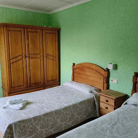 Hostal Restaurante San Carlos Barrio de San Carlos Esterno foto